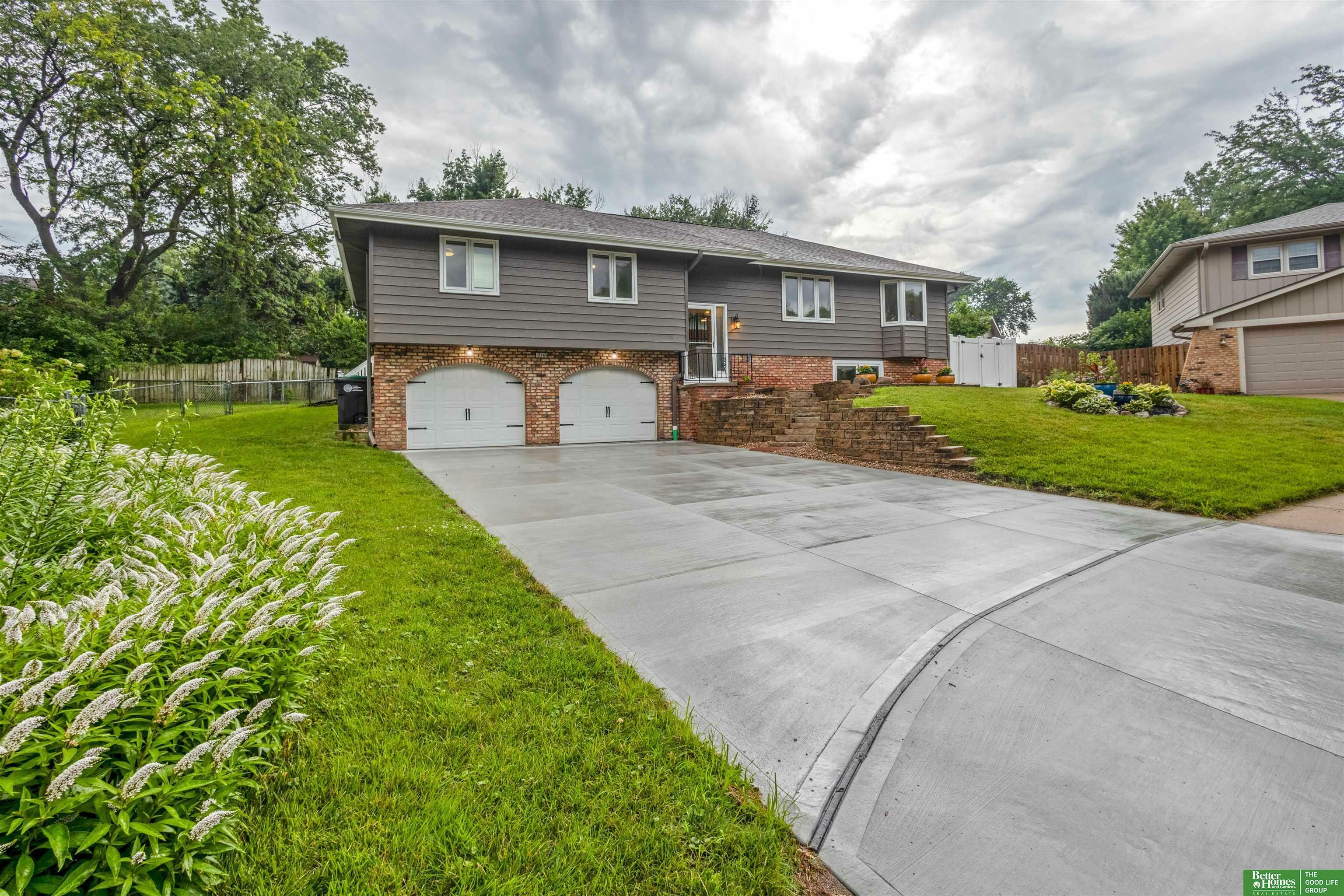 Property Photo:  13769 Poppleton Circle  NE 68144 