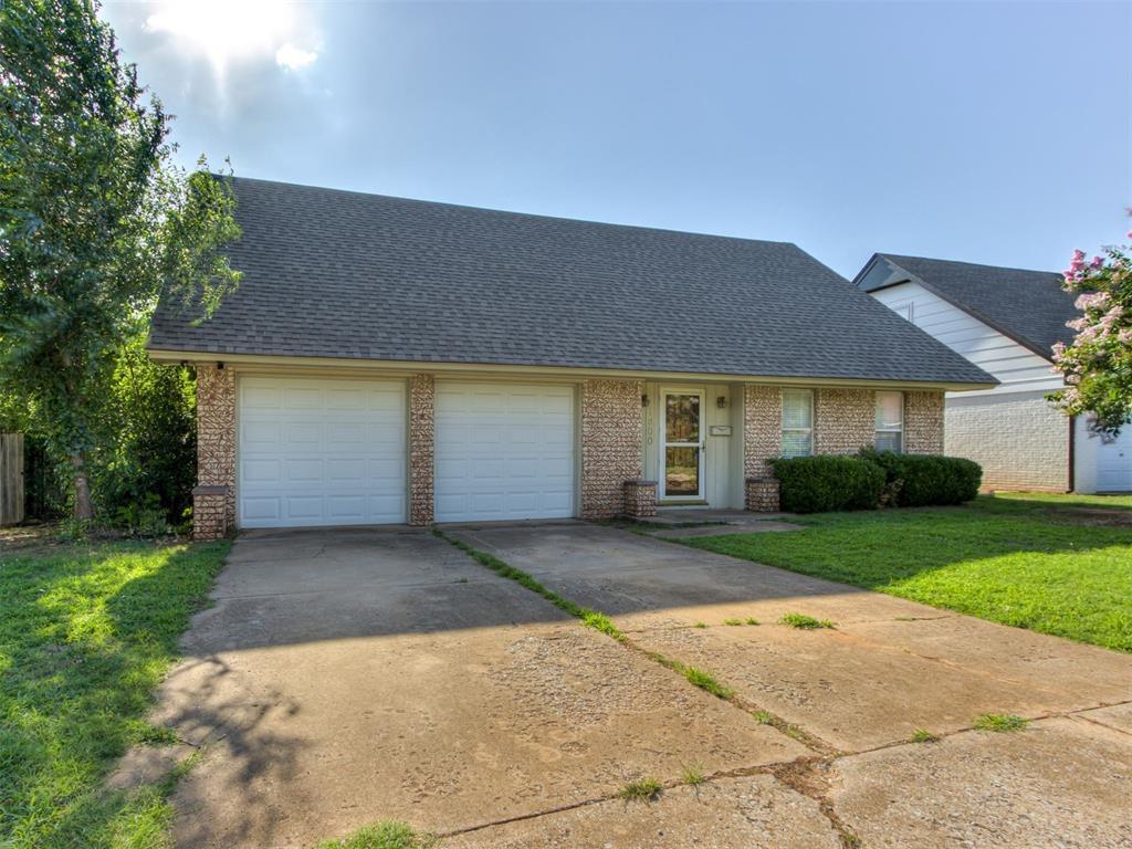 Property Photo: 1800 Michael Drive OK 73013