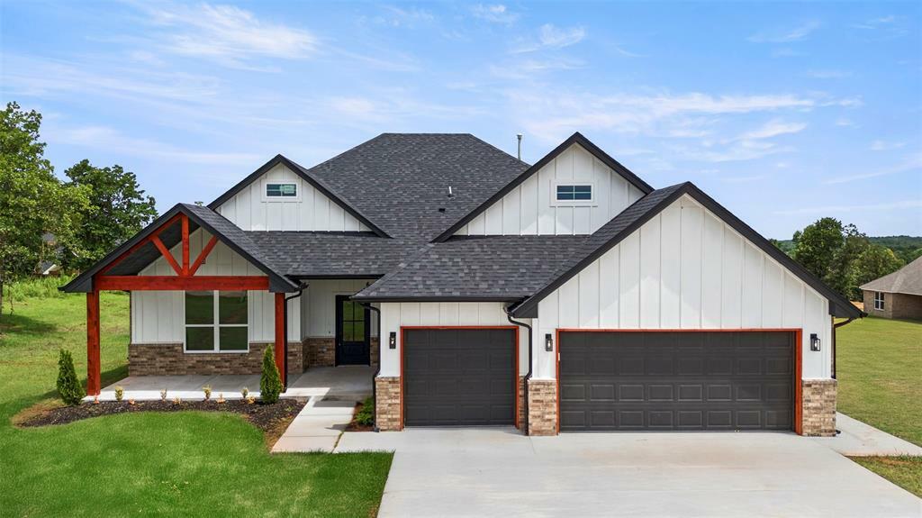 Property Photo: 3024 Deer Run Road OK 73044