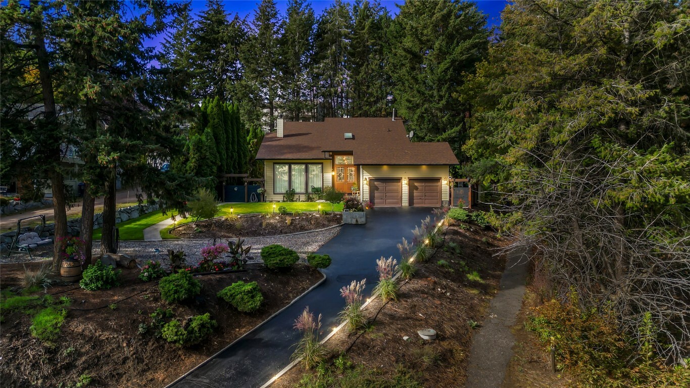 Property Photo: 11162 Eva Road BC V4V 1H4
