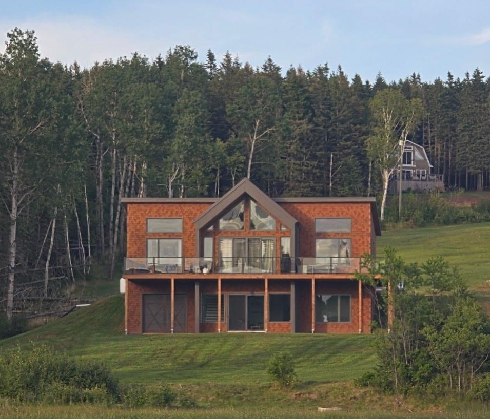 Property Photo: 40 Meadowlands Road PE C0A 1N0