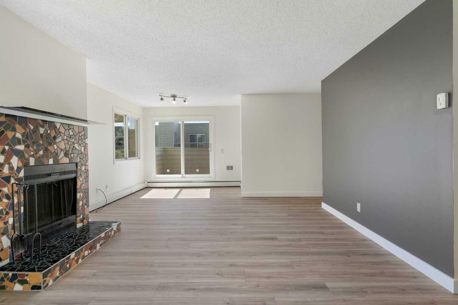 Photo de la propriété: 80 Glamis Drive SW 3315 AB T3E 6T7