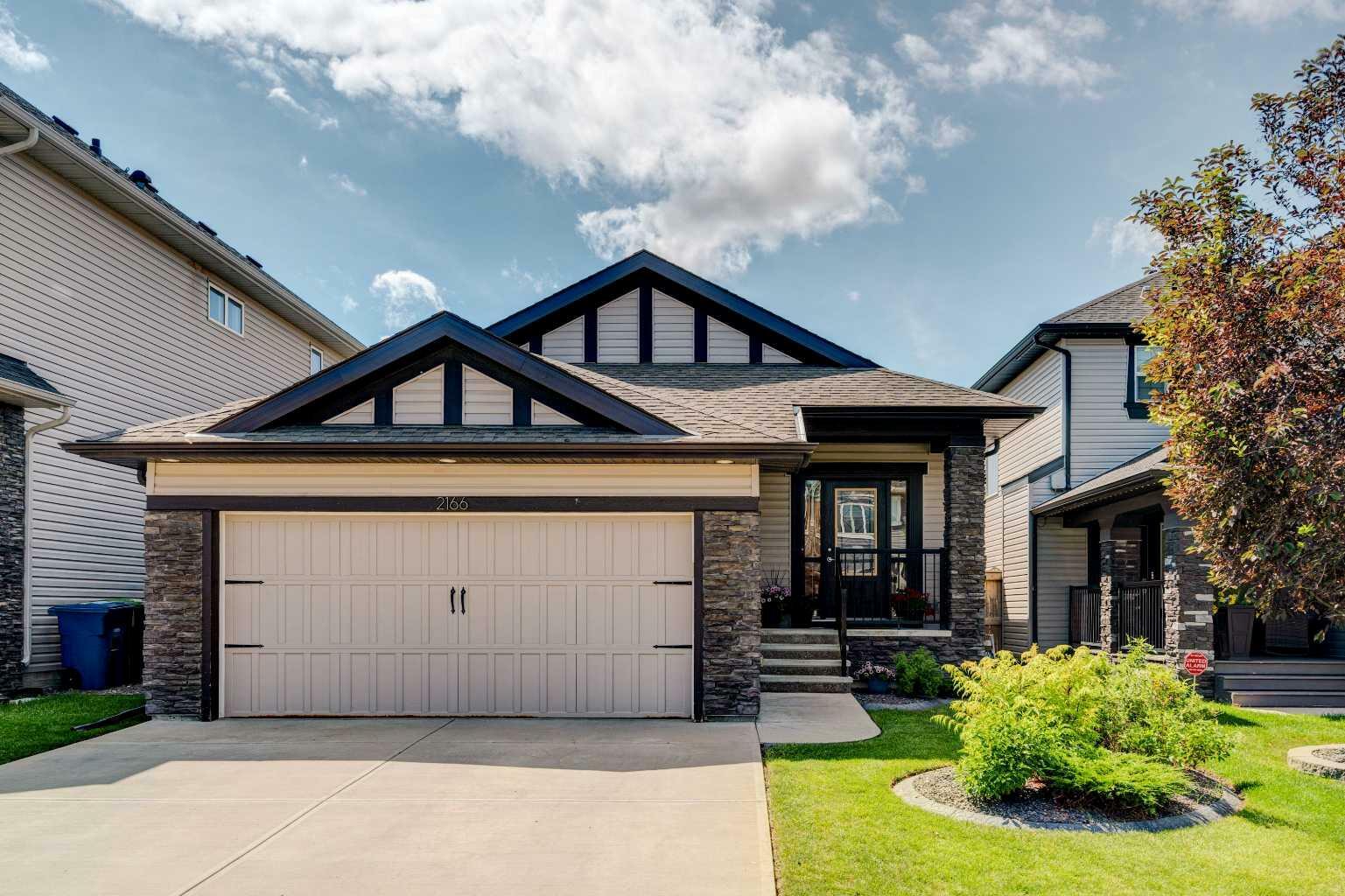 2166 Hillcrest Green SW  Airdrie AB T4B 3W1 photo