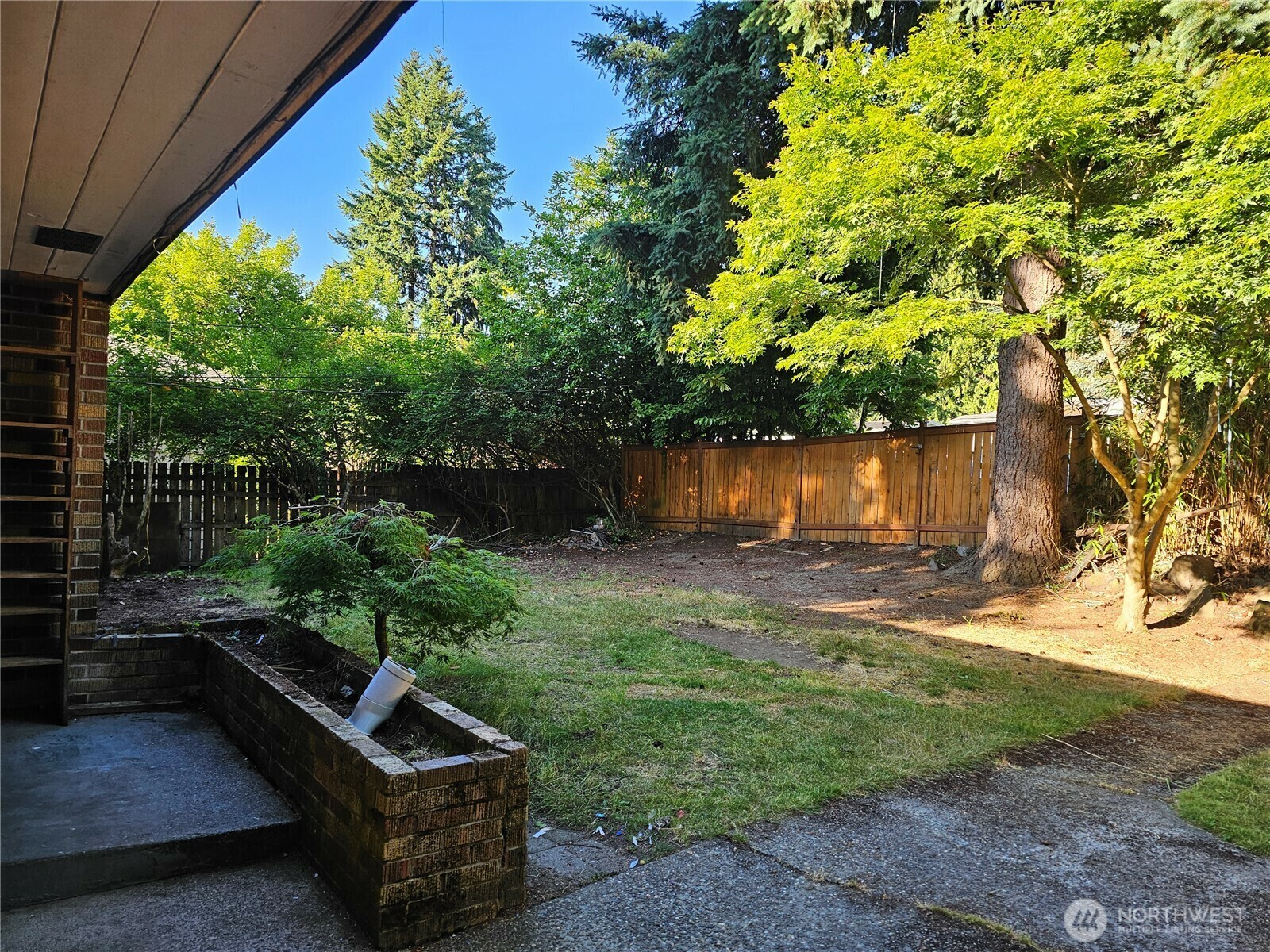 Property Photo: 12529 14th Avenue NE WA 98125