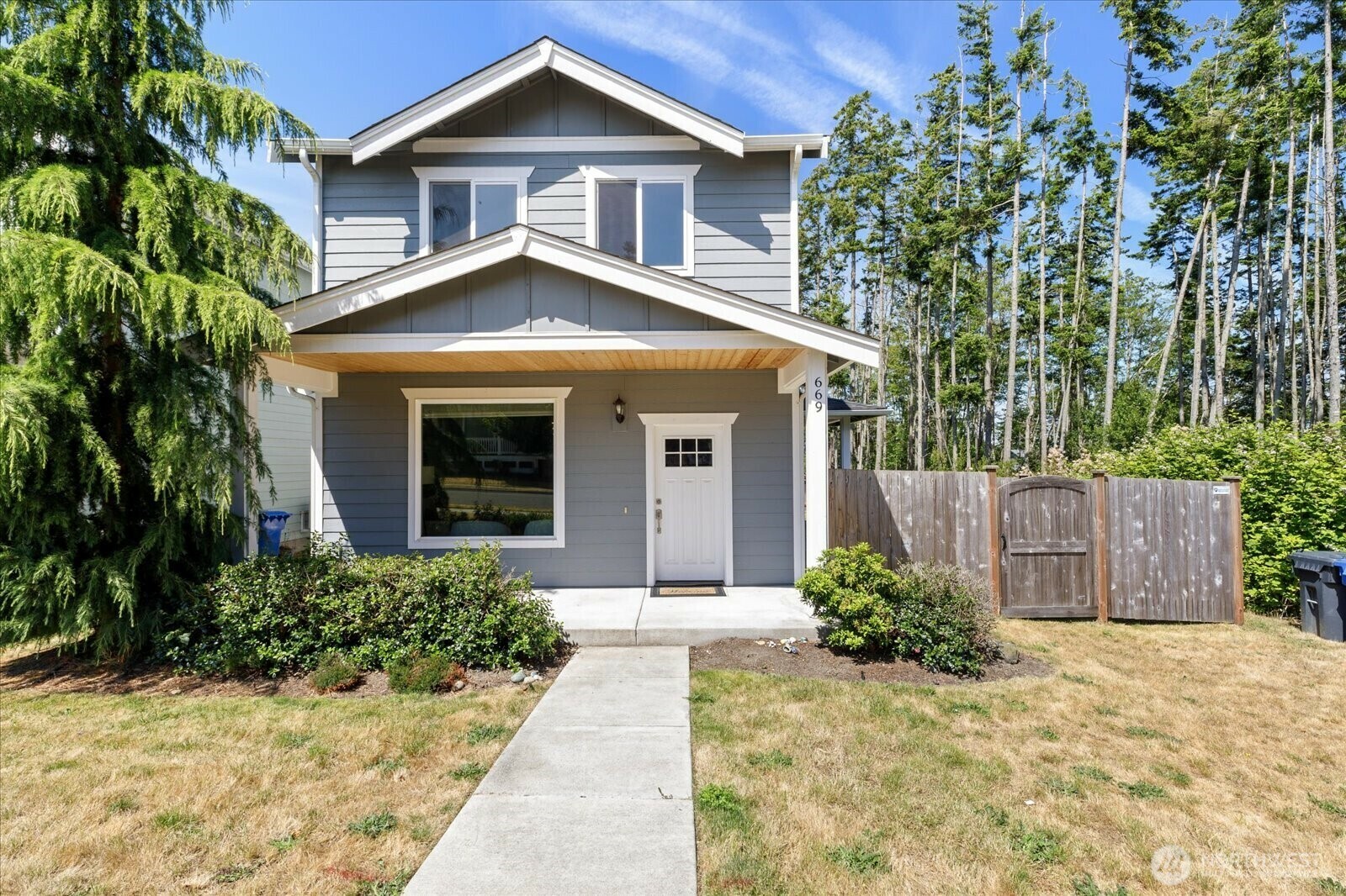 Property Photo: 669 NW Prow Street WA 98277