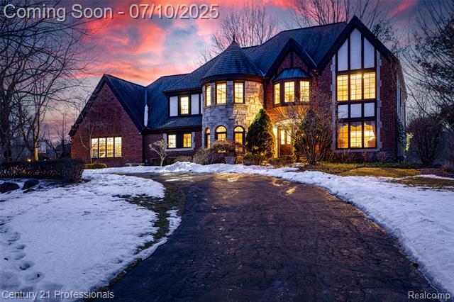 Property Photo: 1180 Knob Creek Drive MI 48306