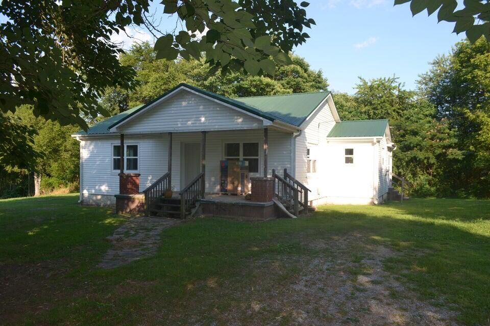 Property Photo:  31058 US 127  TN 37367 