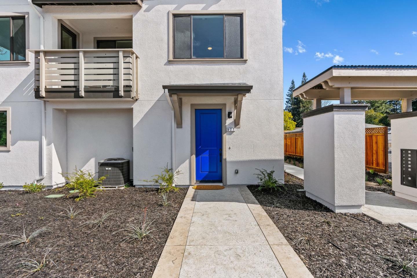 Property Photo: 927 Woodside Road CA 94061