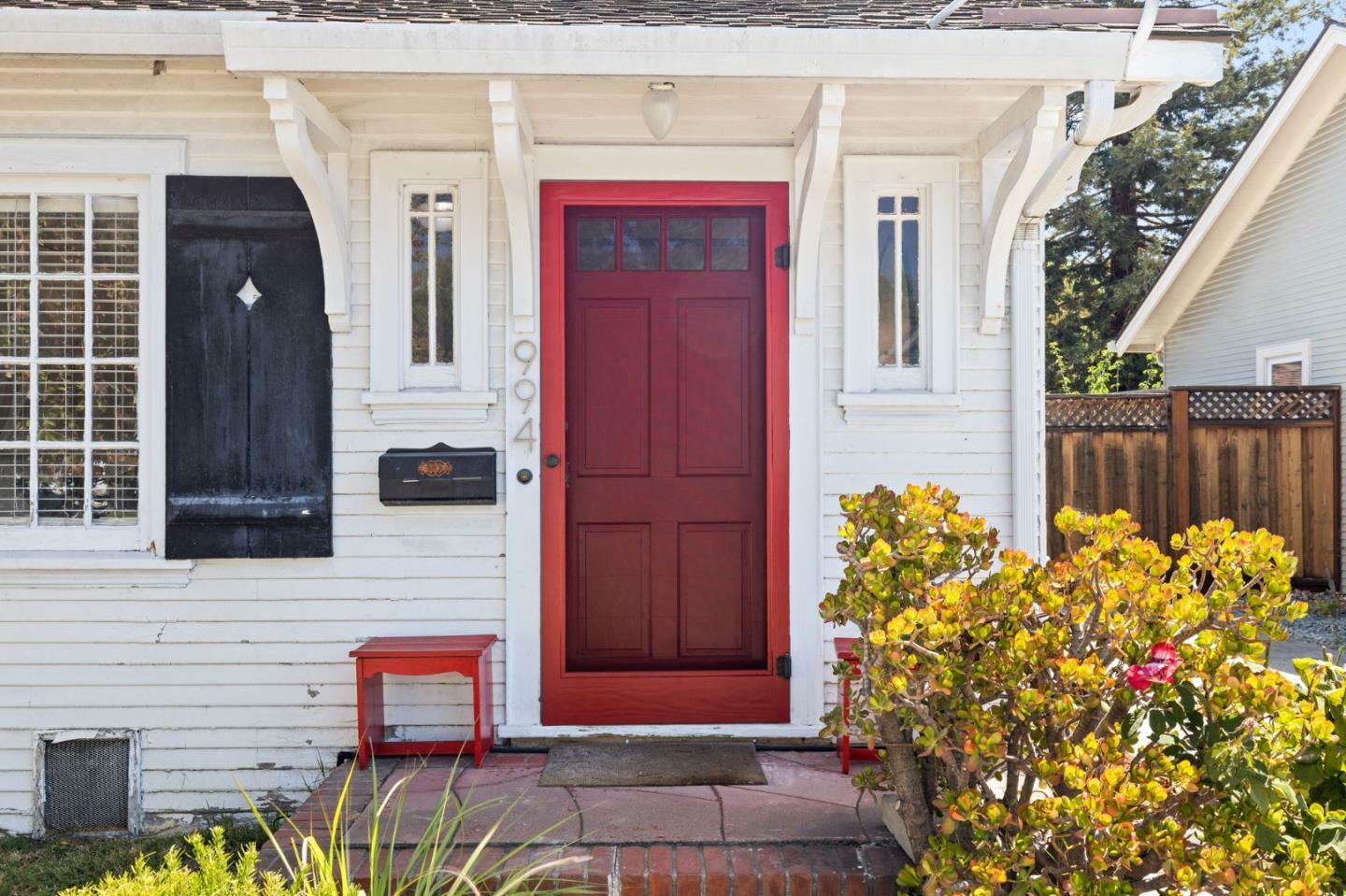 Property Photo: 994 Ramona Court CA 95125