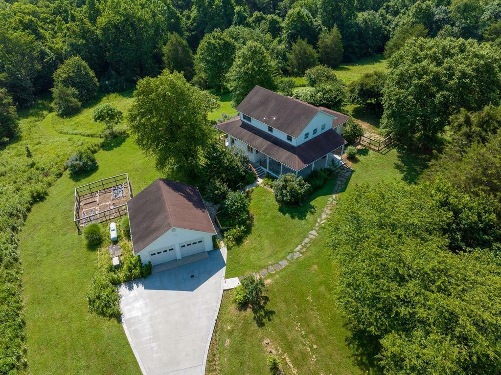 Property Photo: 522 Saylers Hill Drive VA 23966