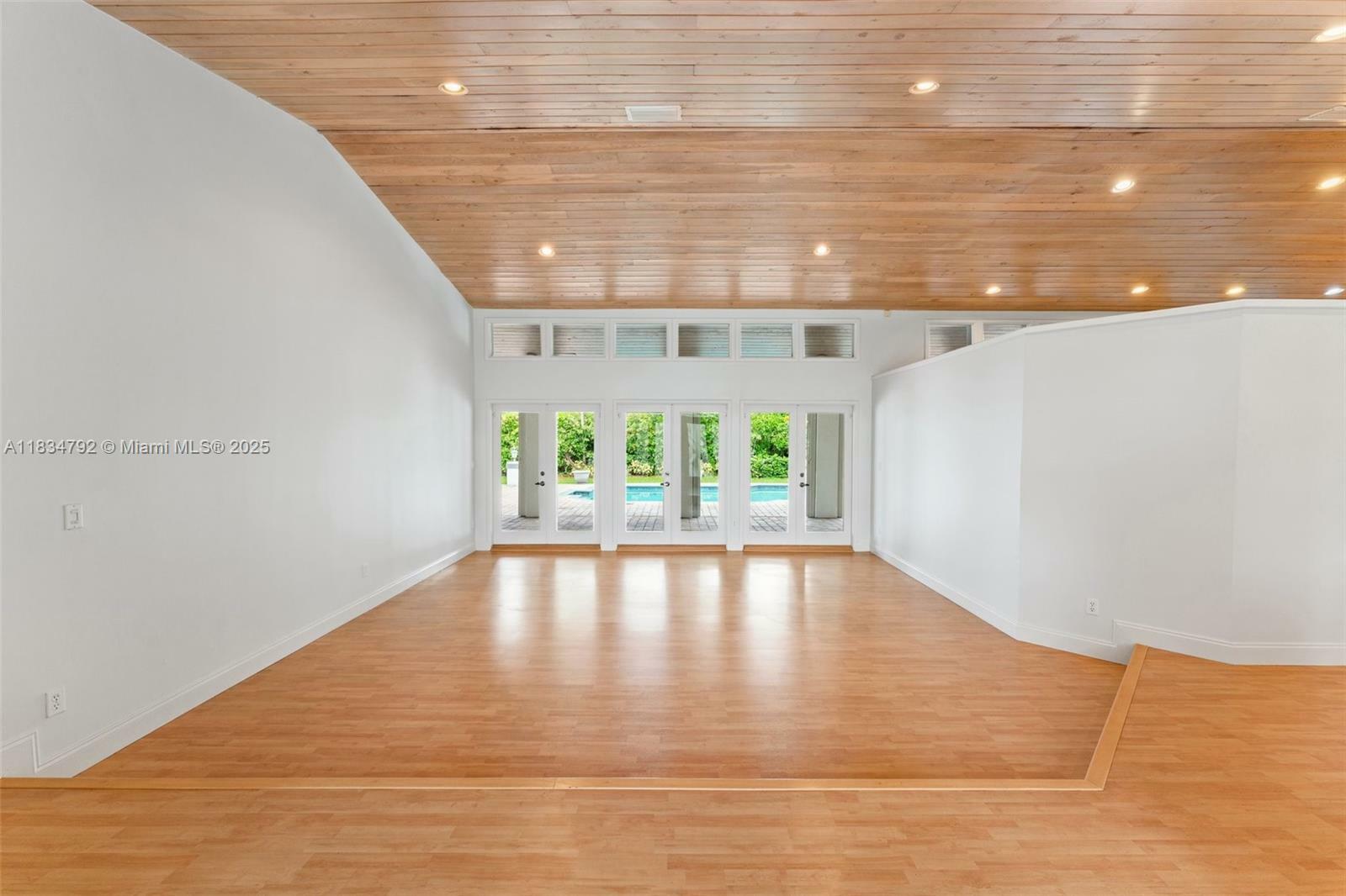 Property Photo: 10080 SW 145th St FL 33176