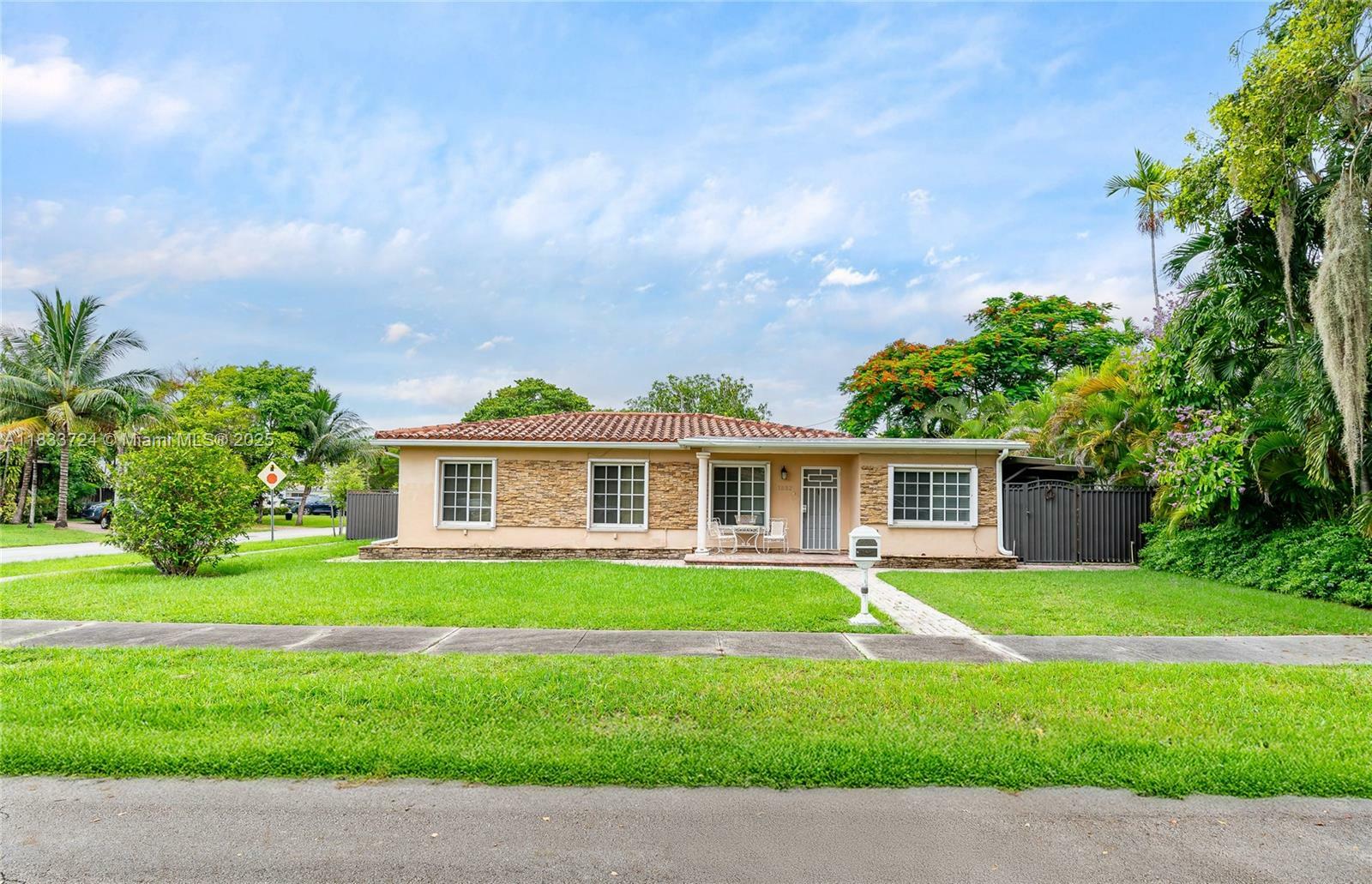 Property Photo: 1832 SW 62nd Pl 0 FL 33155
