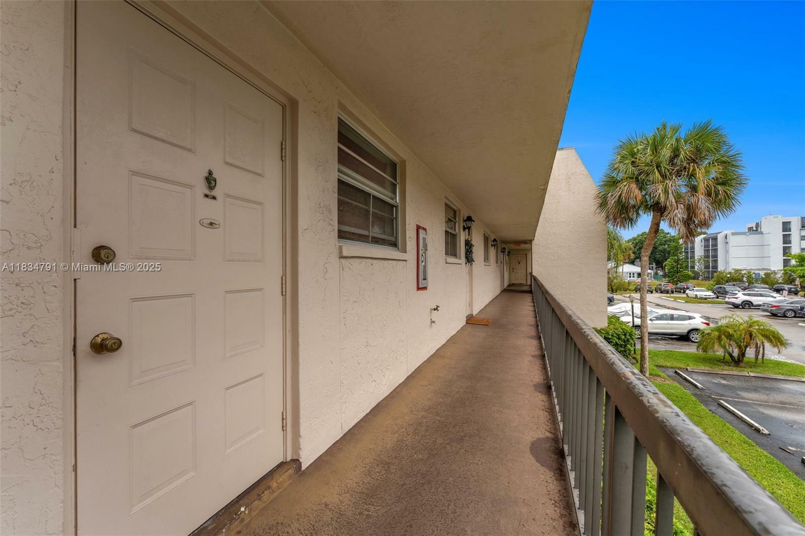 7450 NW 17th St 207  Plantation FL 33313 photo