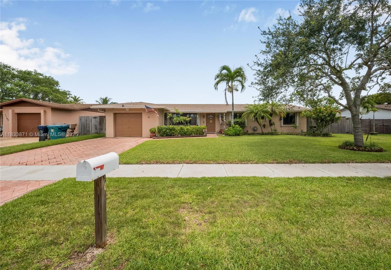 11193 SW 113 Ter  Miami FL 33176 photo