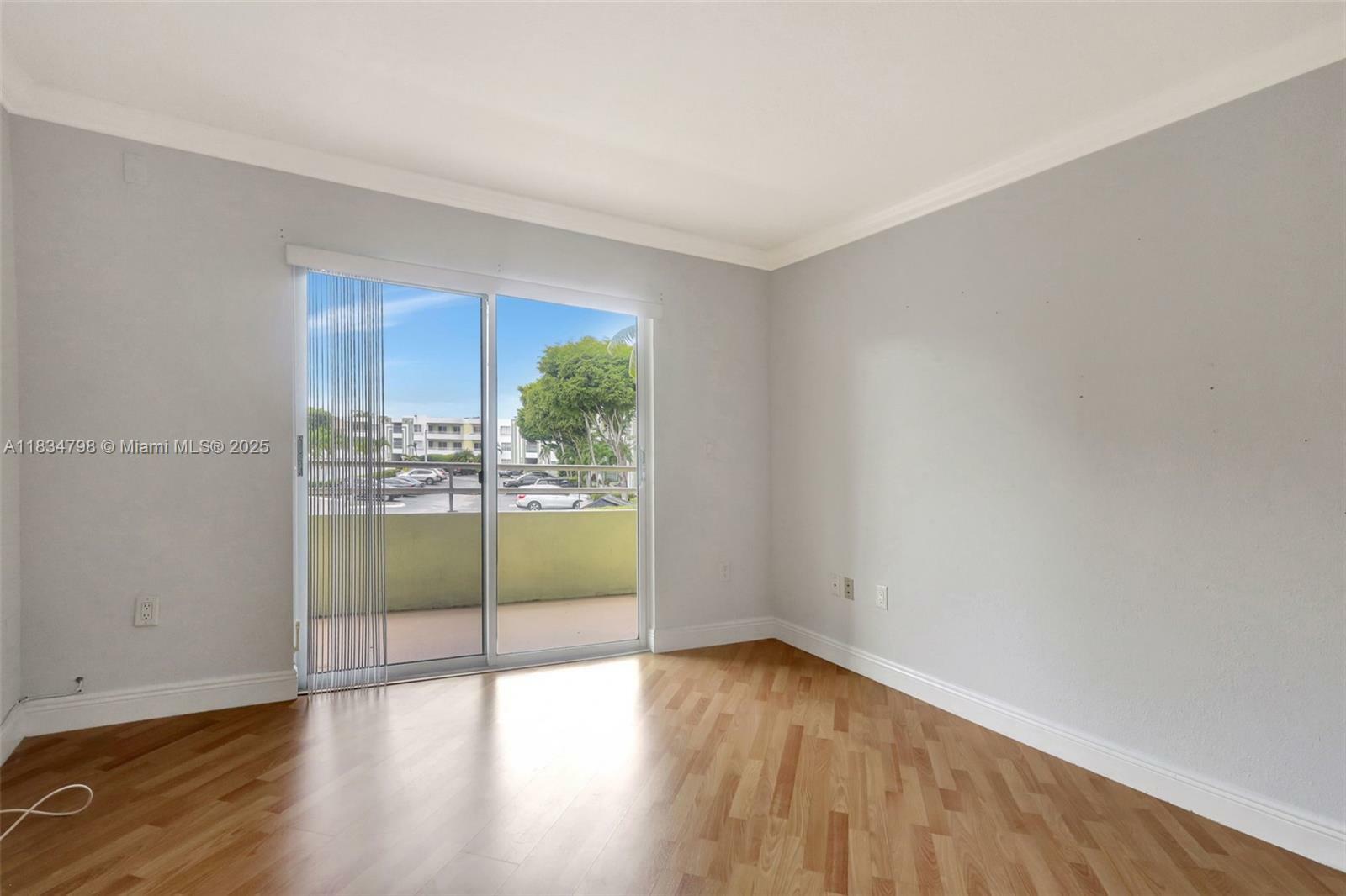 Property Photo: 10755 SW 108th Ave 205 FL 33176