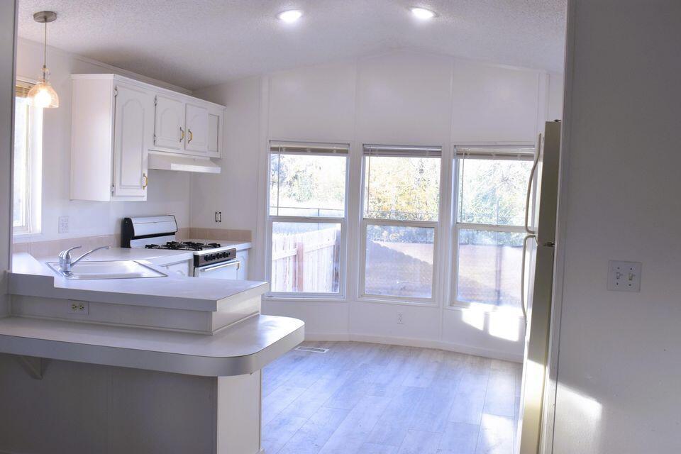 Property Photo:  2237 Jewell Lane  CA 96001 
