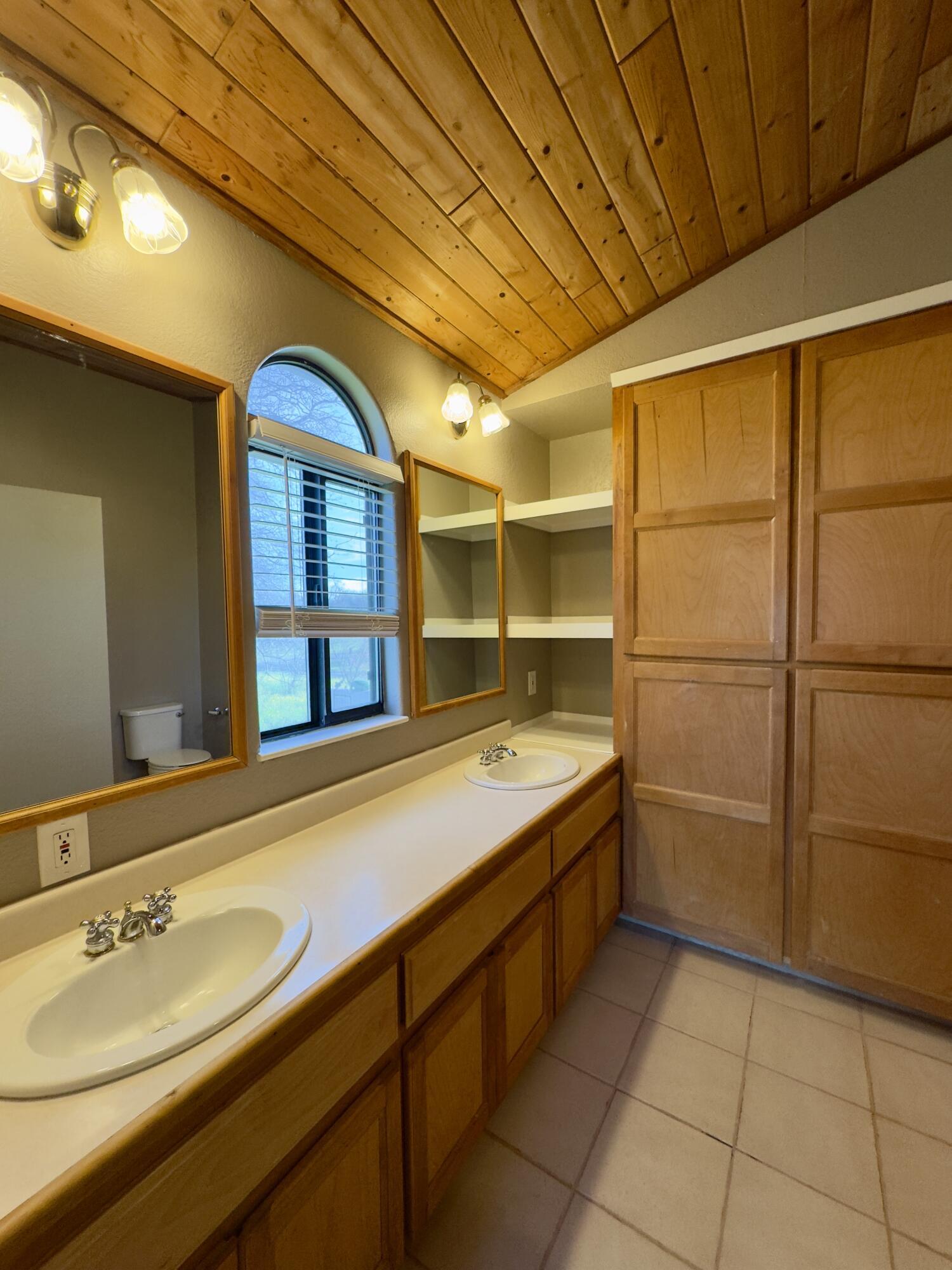 Property Photo:  1020 Gibralter Road  CA 96003 