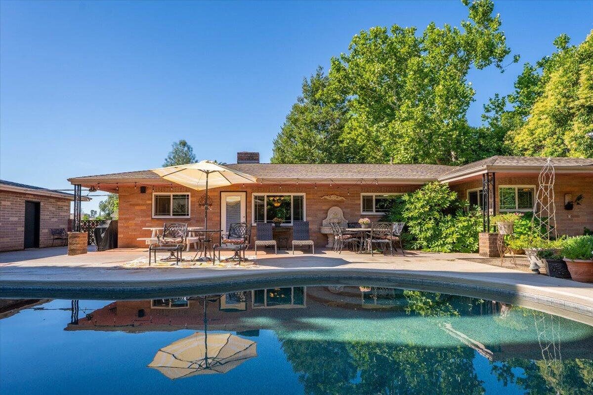 Property Photo:  550 Woodacre Drive  CA 96002 