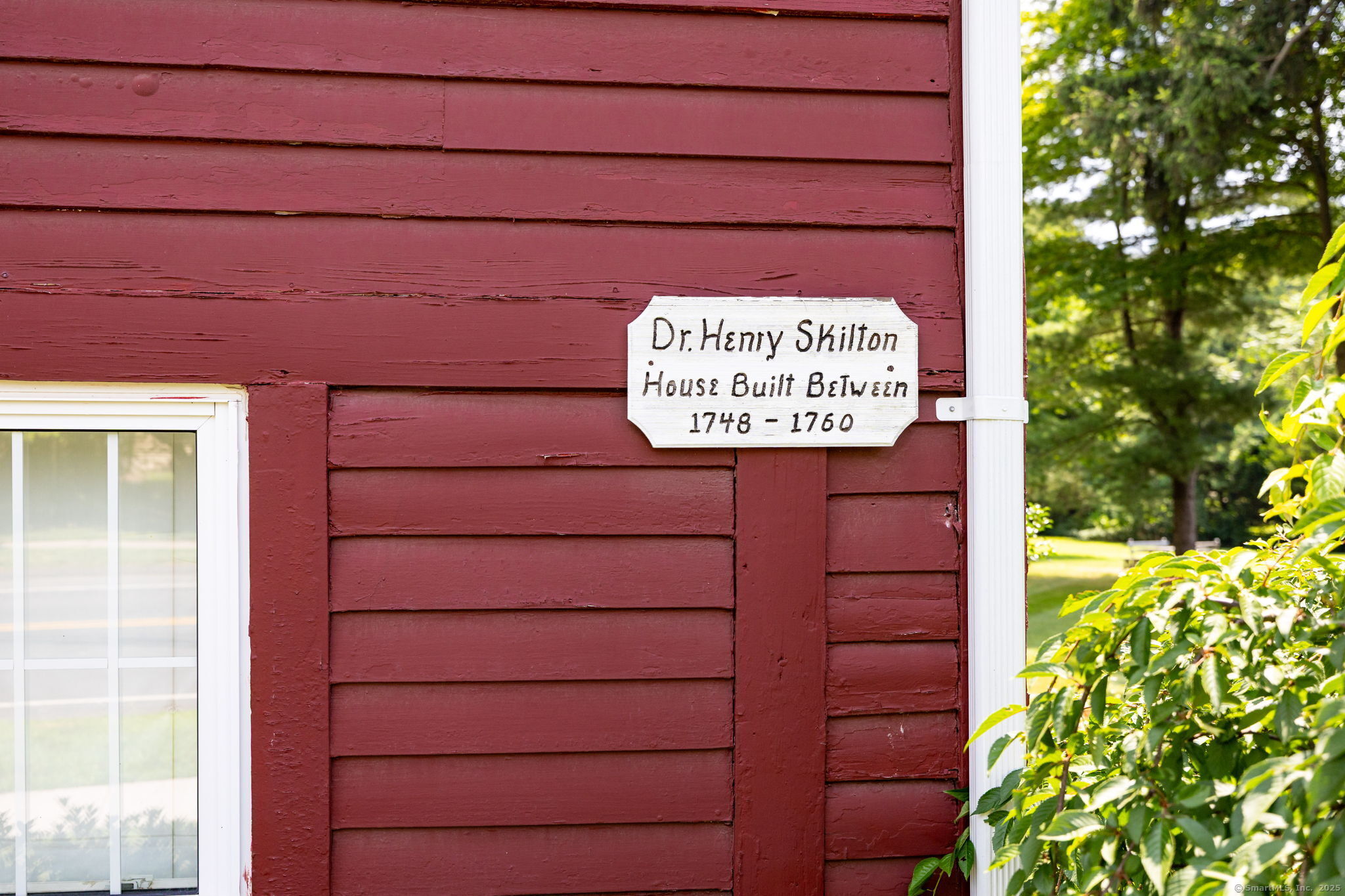 Property Photo: 889 South Main Street CT 06479
