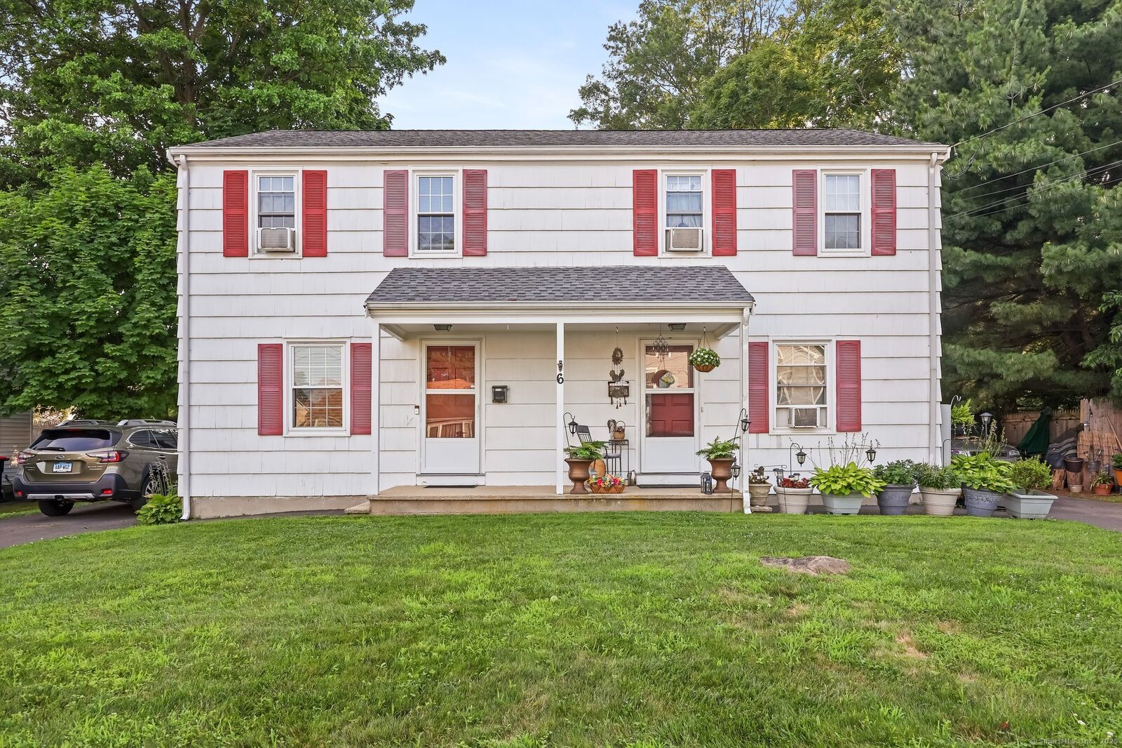 Property Photo:  6 Fern Street  CT 06854 