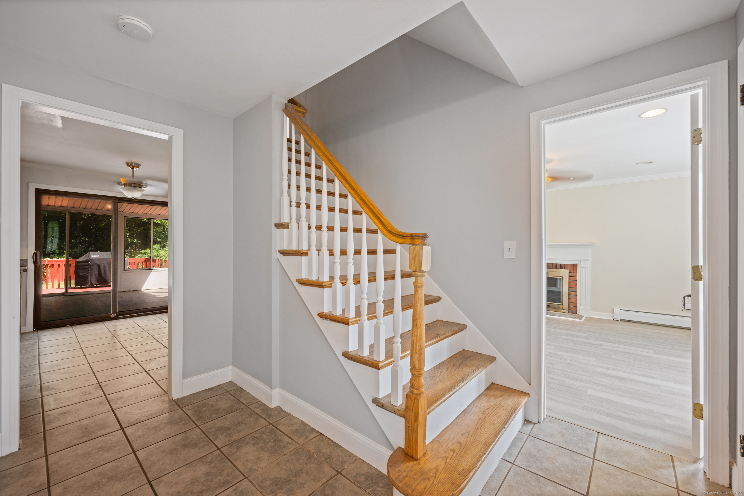 Property Photo: 31 Glenwood Drive CT 06109