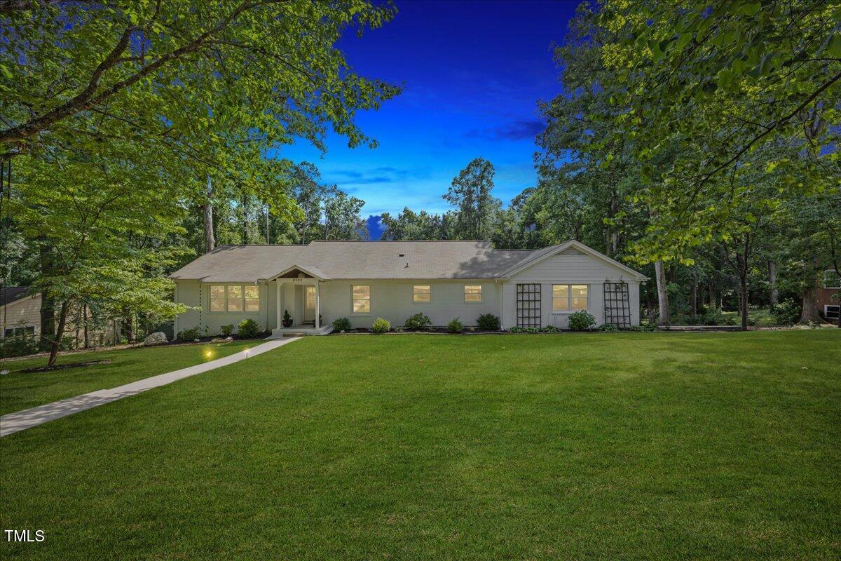 Property Photo: 8909 Hunting Trail NC 27613