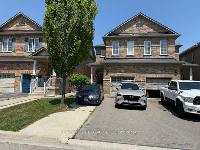 Property Photo: 4805 Bluefeather Lane (Upper) ON L5R 0E1