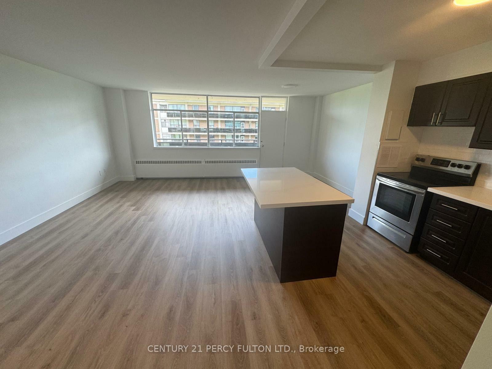 6 Park Vista Drive 703  Toronto ON M4B 1A2 photo