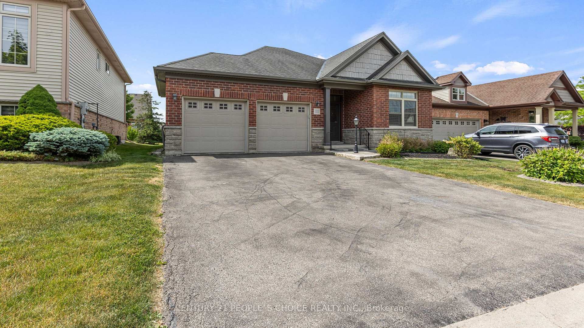 Property Photo: 11 Aaron Trail ON L3B 6G4
