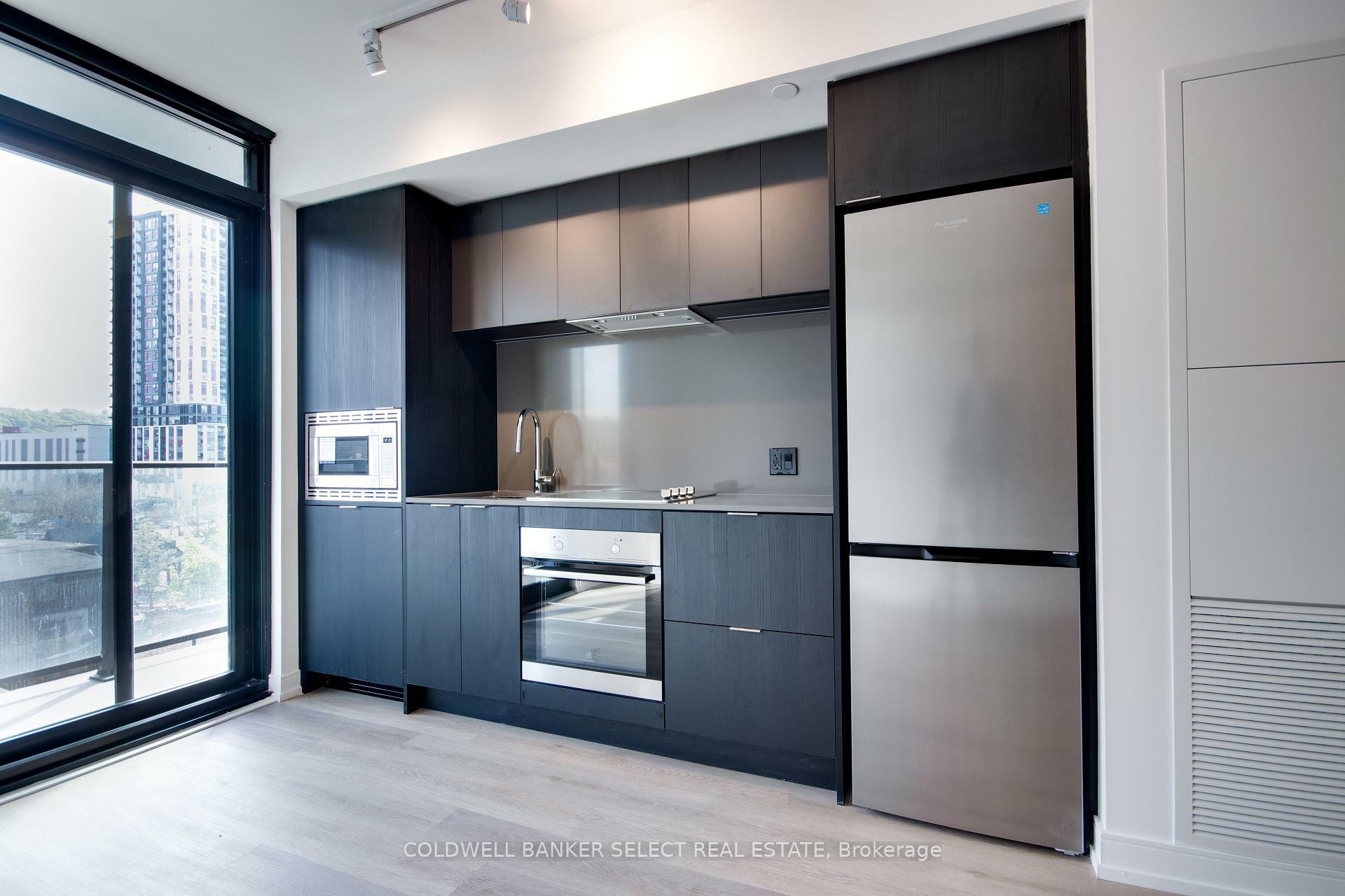 Property Photo: 1 Jarvis Street 609 ON L8R 3J2