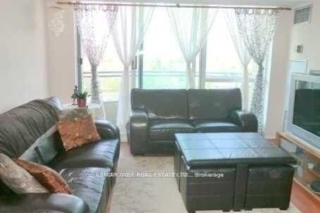 Property Photo: 28 Pemberton Avenue 702 ON M2M 4L1