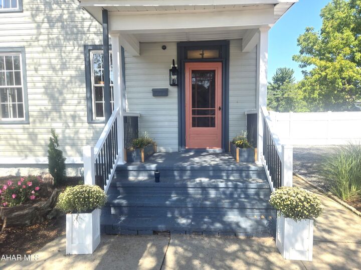 Property Photo:  313 E John Street  PA 15522 