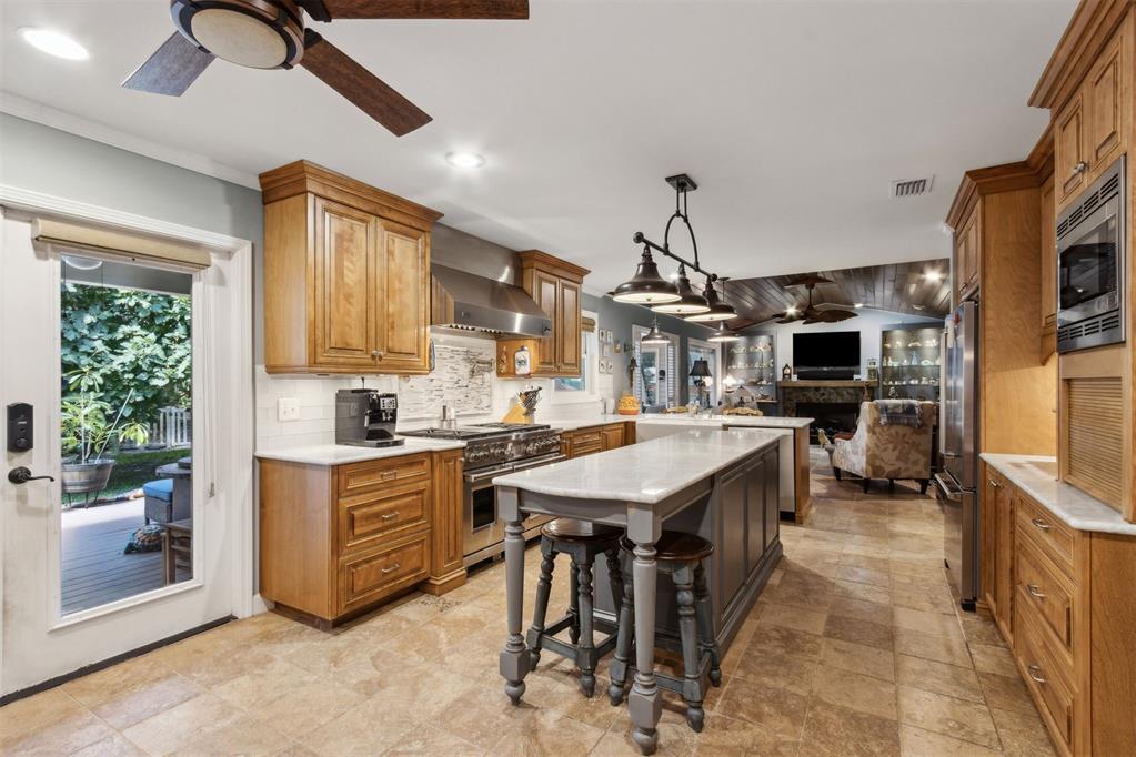 Property Photo: 1786 Fairway Drive FL 32034