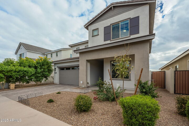 Property Photo: 22689 E Bonanza Way AZ 85142