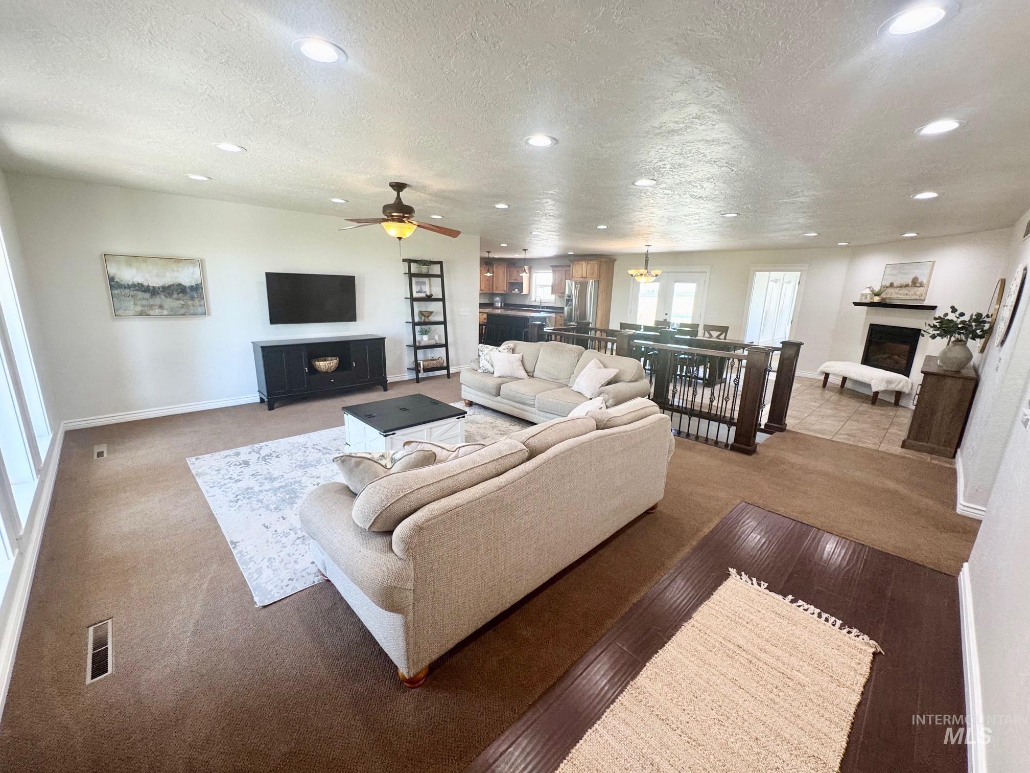 Property Photo: 1456 N 400 E ID 83350