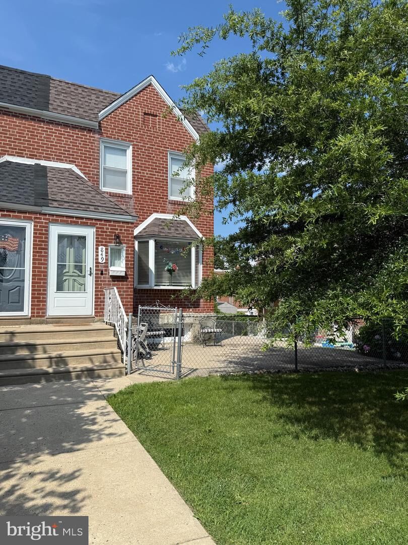 Property Photo:  849 Glenn Street  PA 19115 