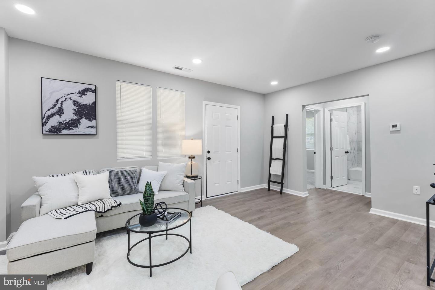 Property Photo: 505 62nd Avenue MD 20743
