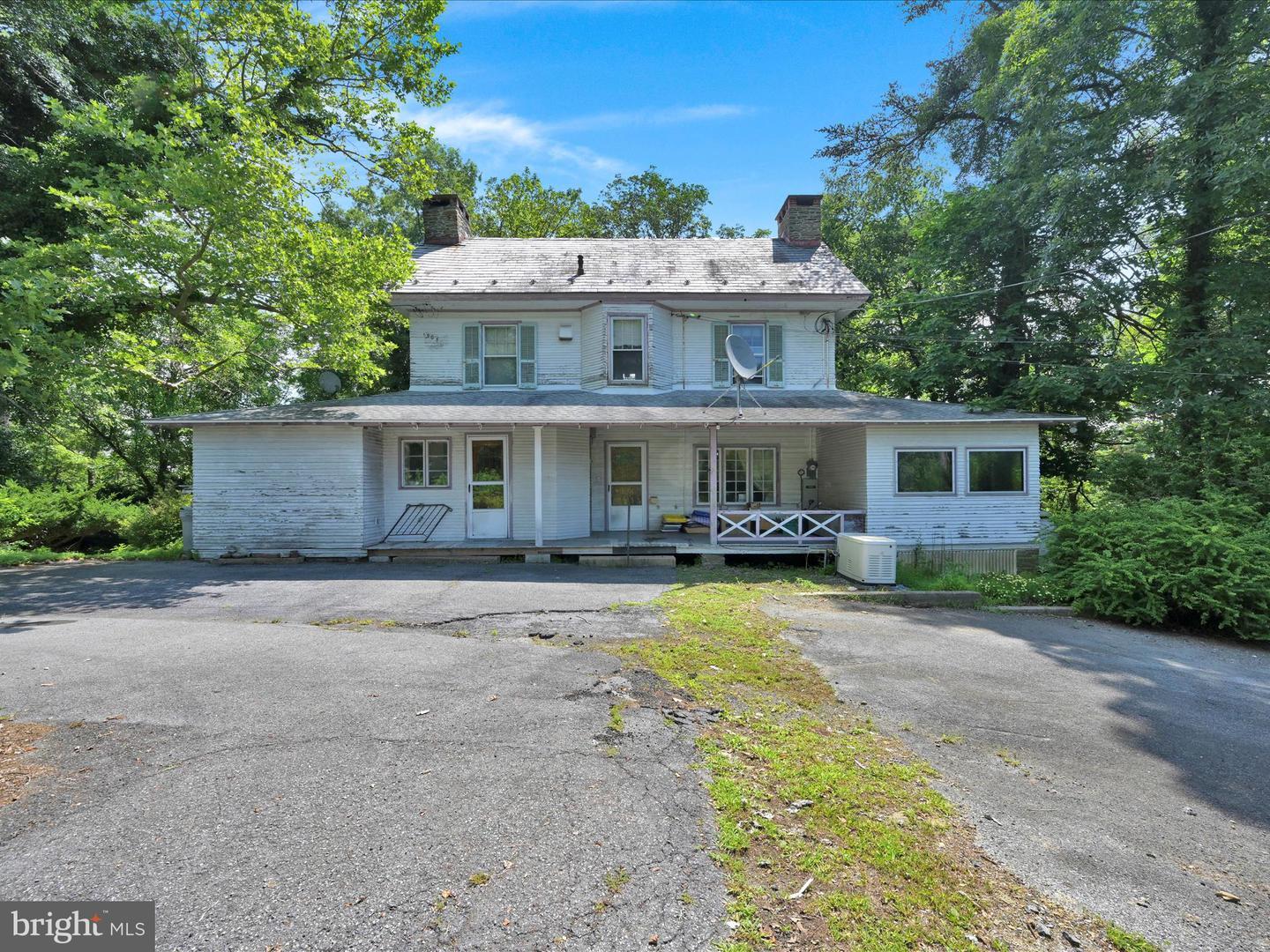 21 Blue Rocks Road  Lenhartsville PA 19534 photo