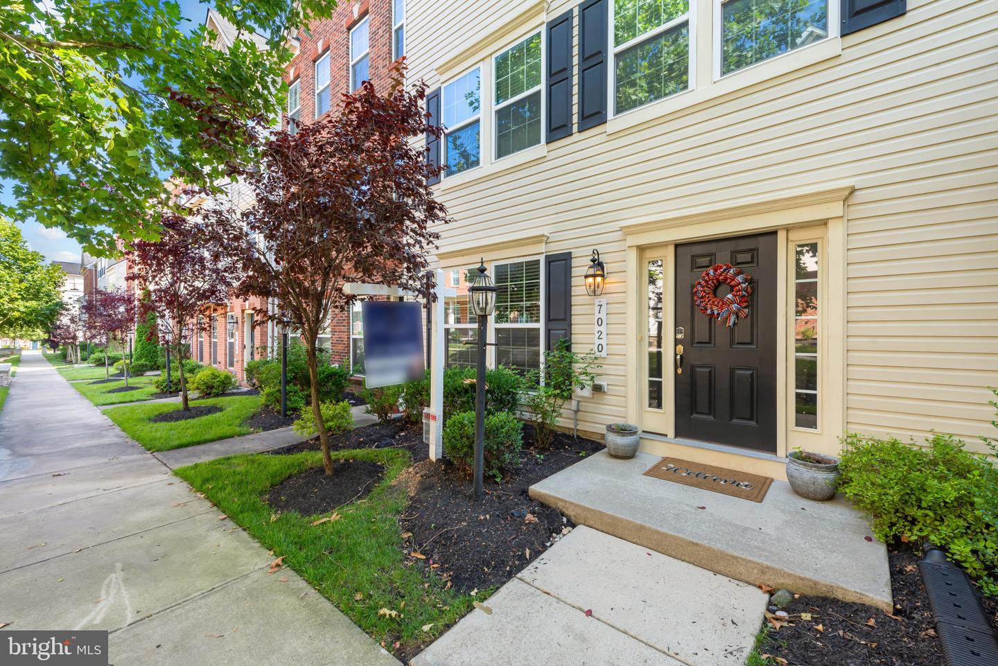 Property Photo: 7020 Foxton Way MD 21076