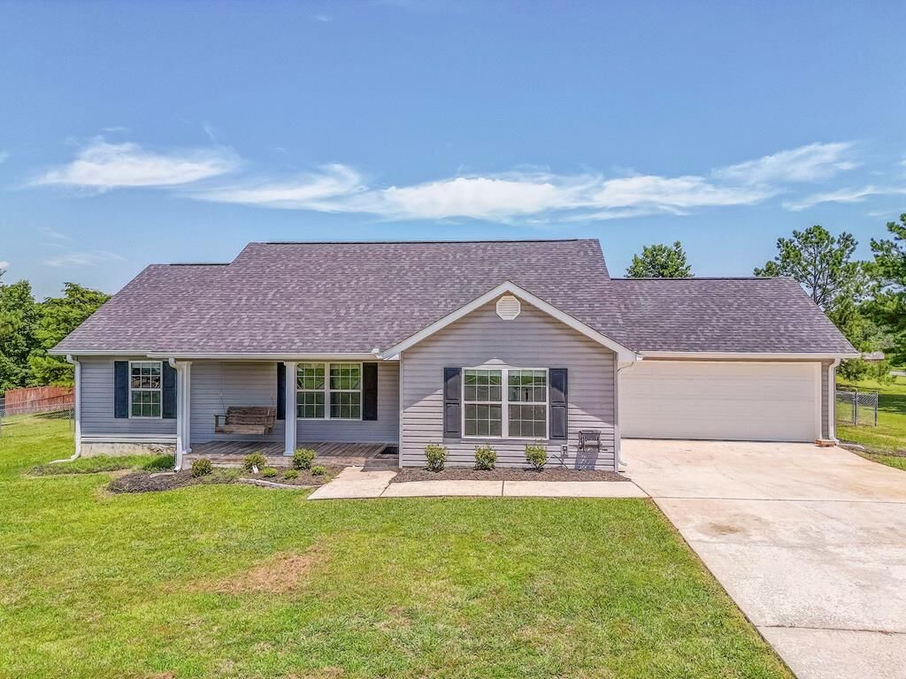 Property Photo: 48 Daylily Lane GA 30705