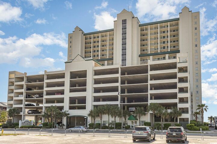 102 N Ocean Blvd. 508  North Myrtle Beach SC 29582 photo