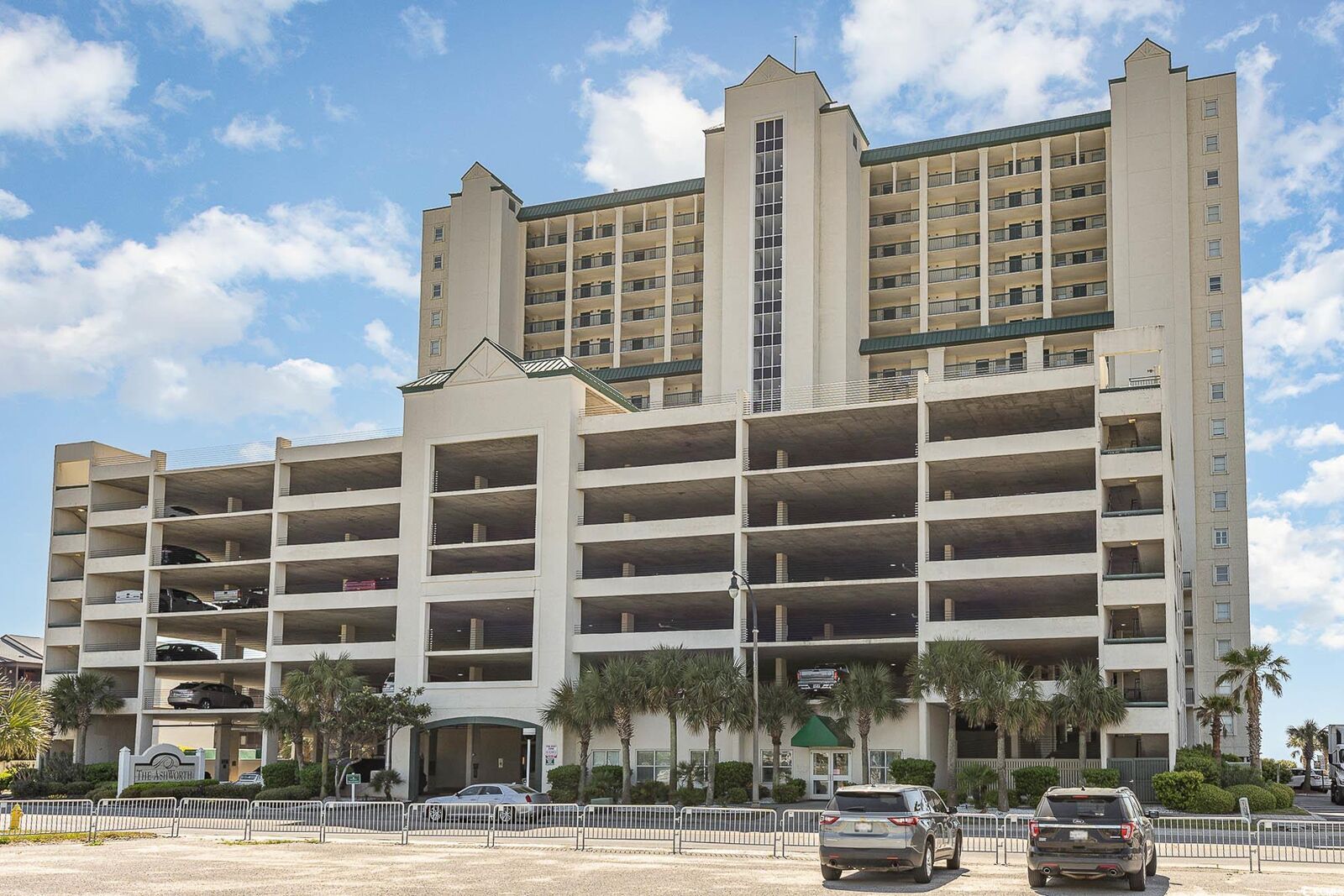 Property Photo: 102 N Ocean Blvd. 508 SC 29582
