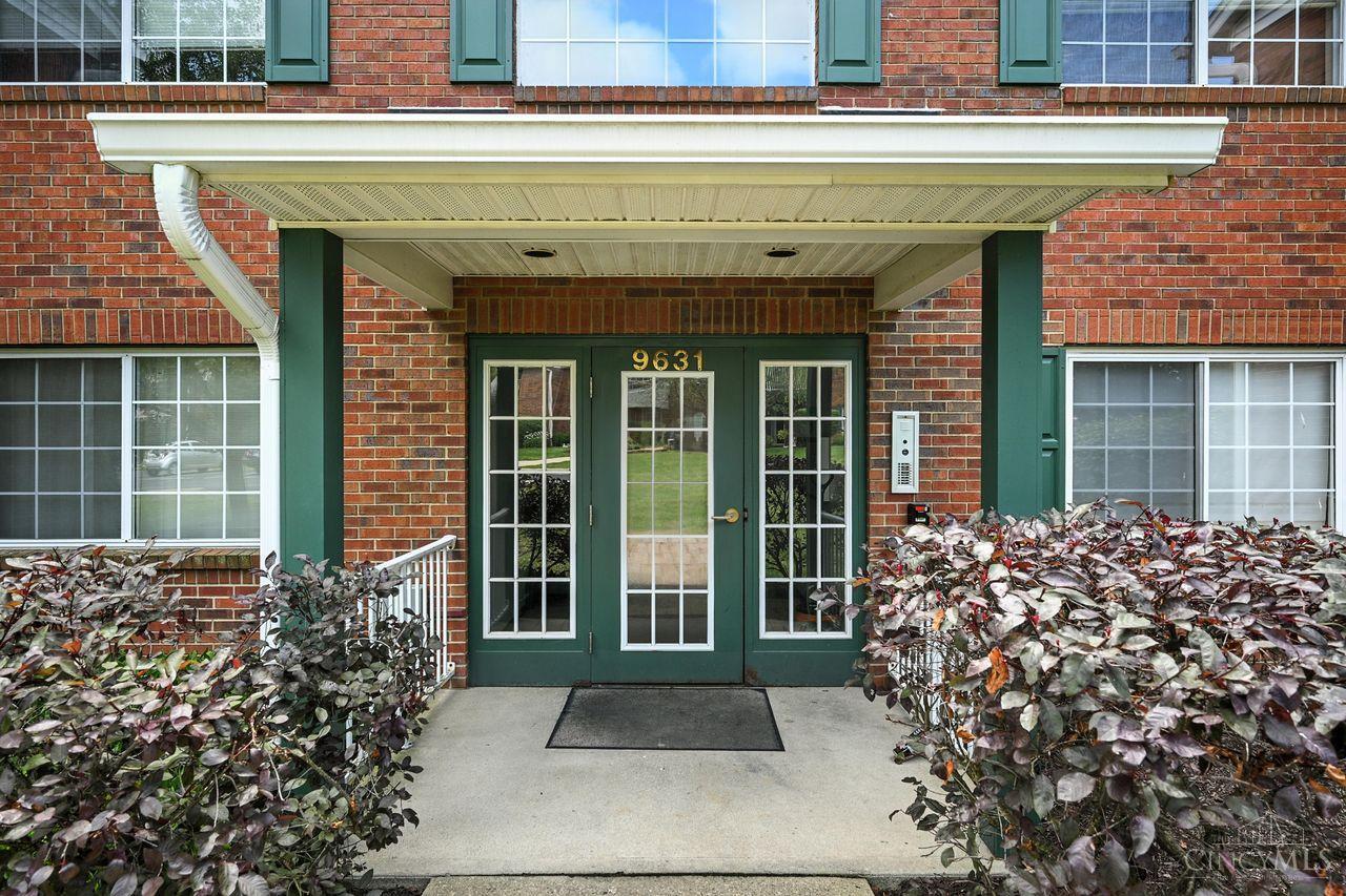 Property Photo: 9631 Crosley Farm Drive OH 45251