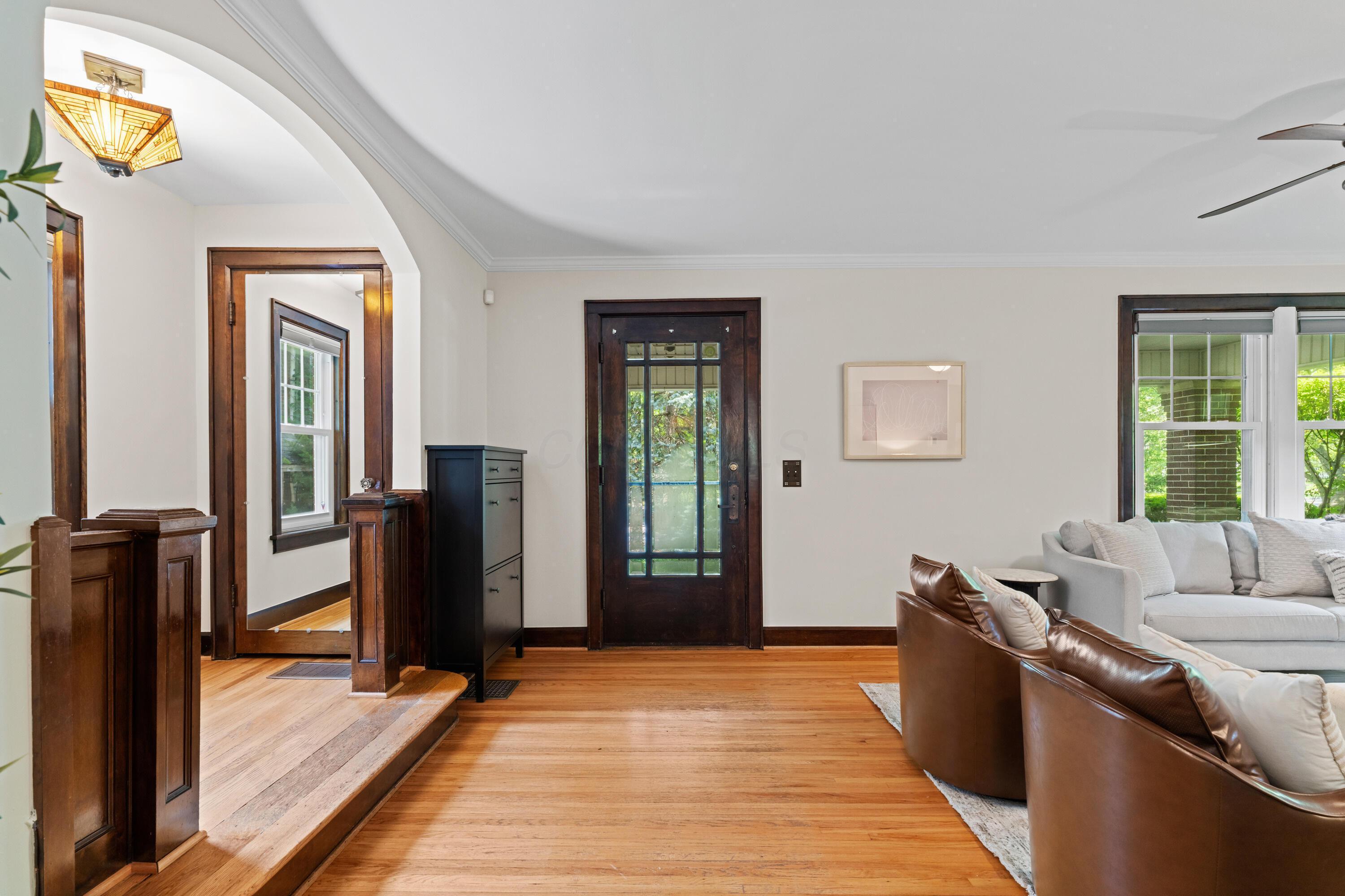 Property Photo: 99 E North Broadway Street OH 43214
