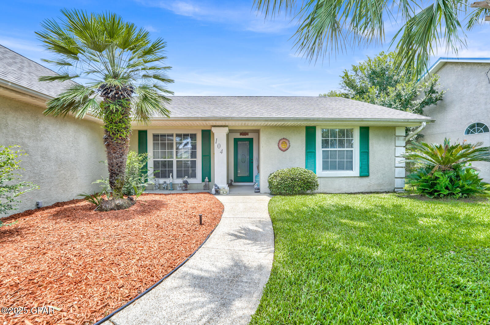 Property Photo: 104 Sun Lane FL 32413
