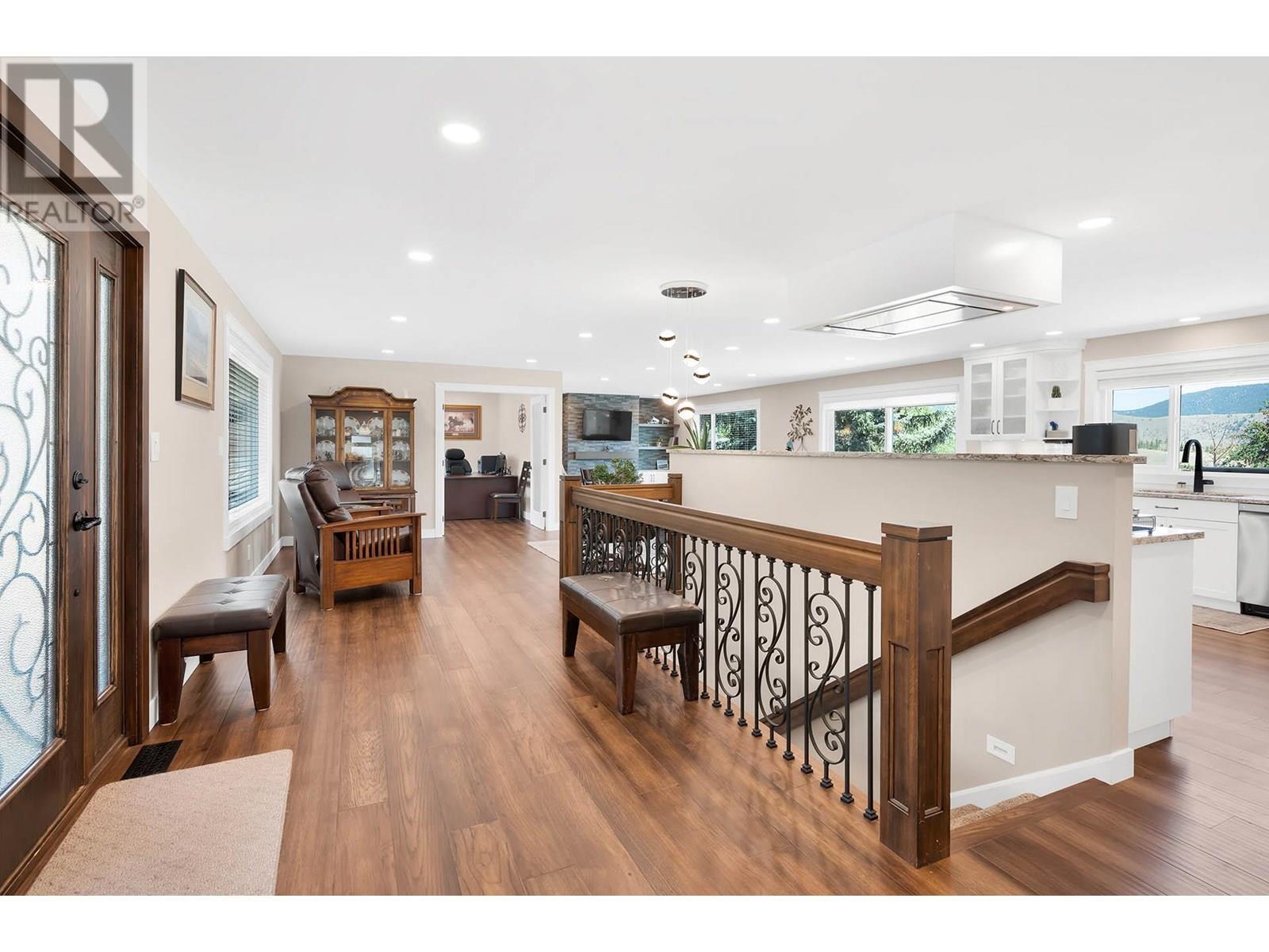 Property Photo: 6102 Meadowland Crescent South BC V2C 6X3