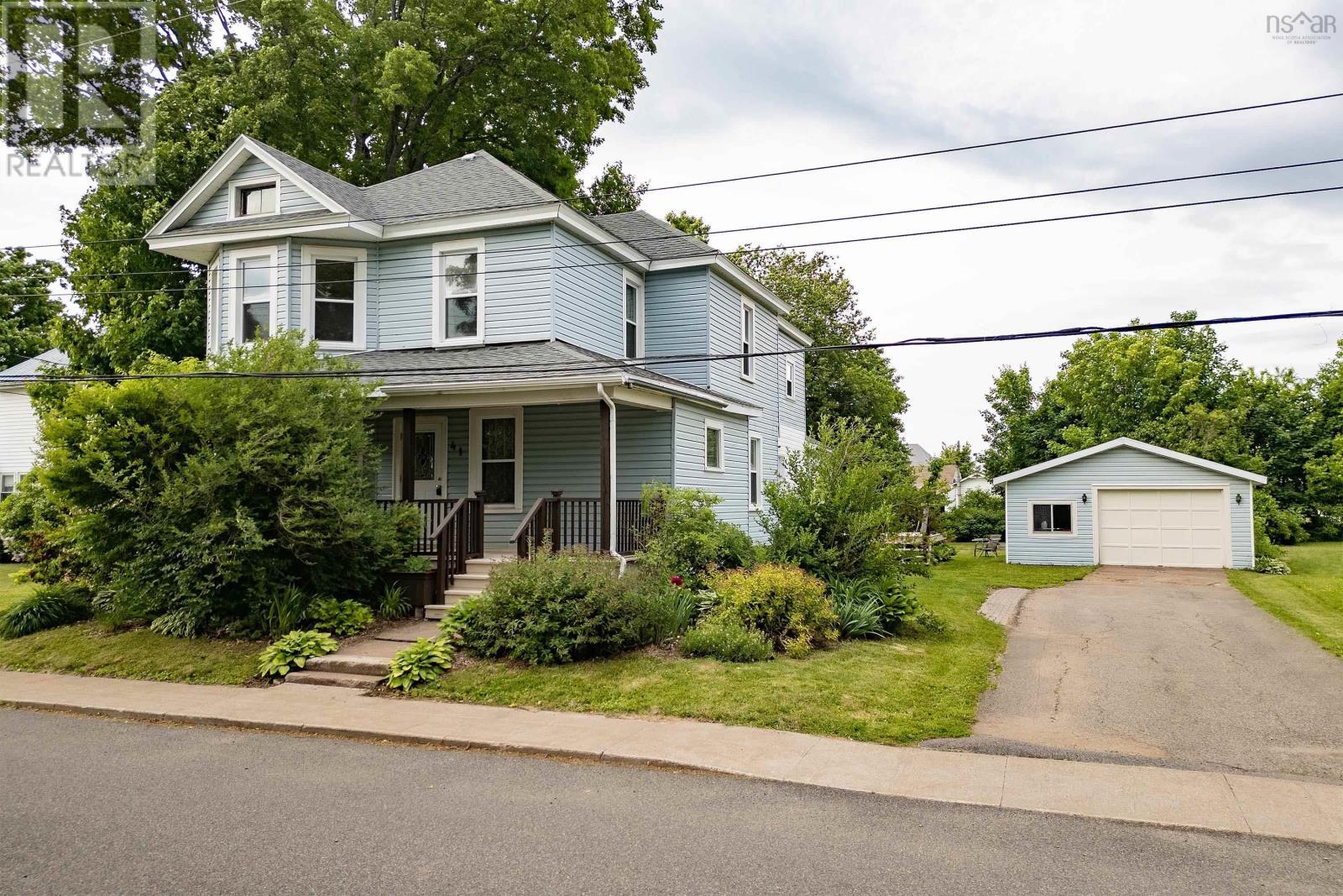 Property Photo: 41 Prince William Street NS B0M 1P0