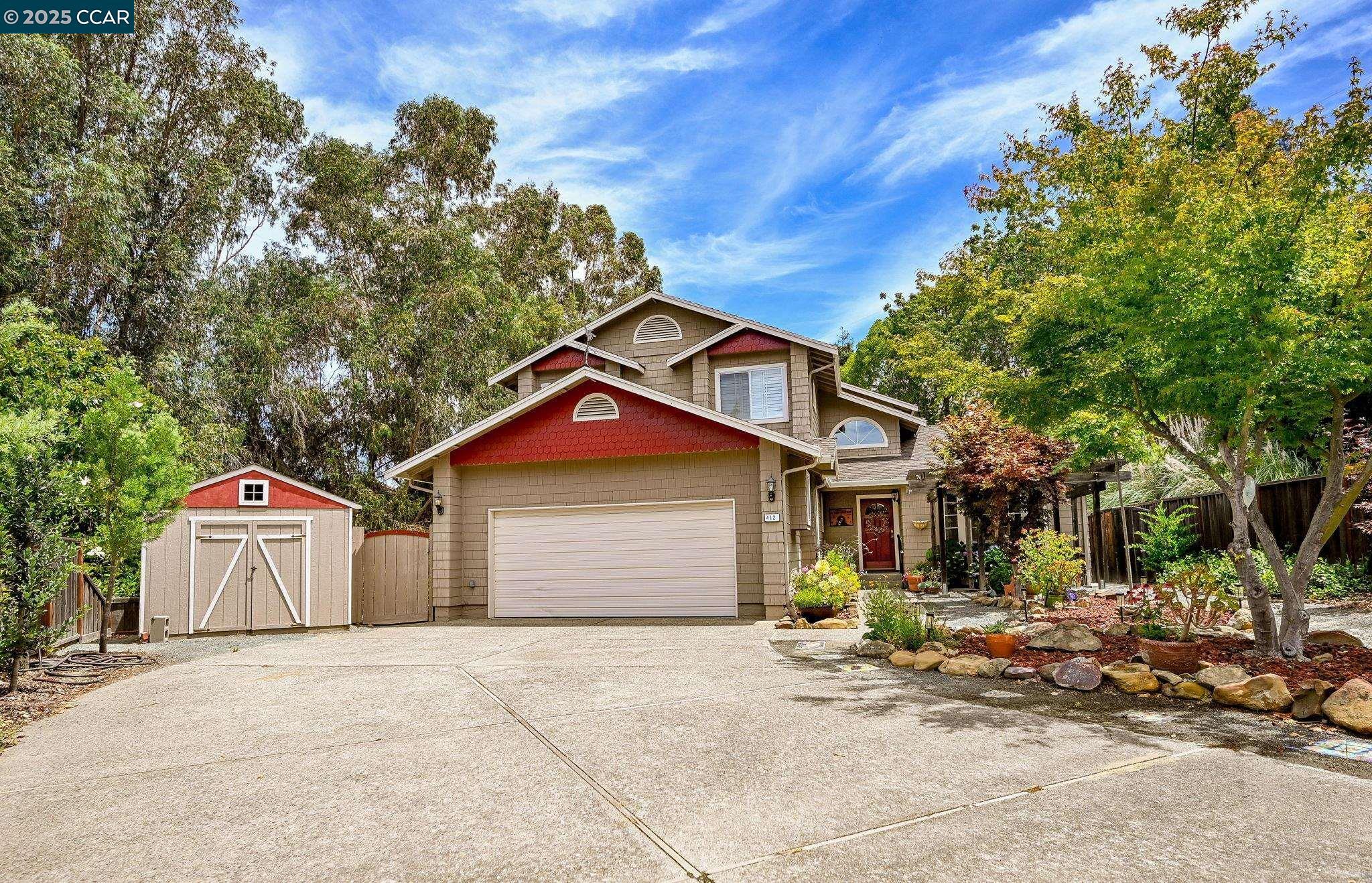 Property Photo: 412 Midway Place CA 94553