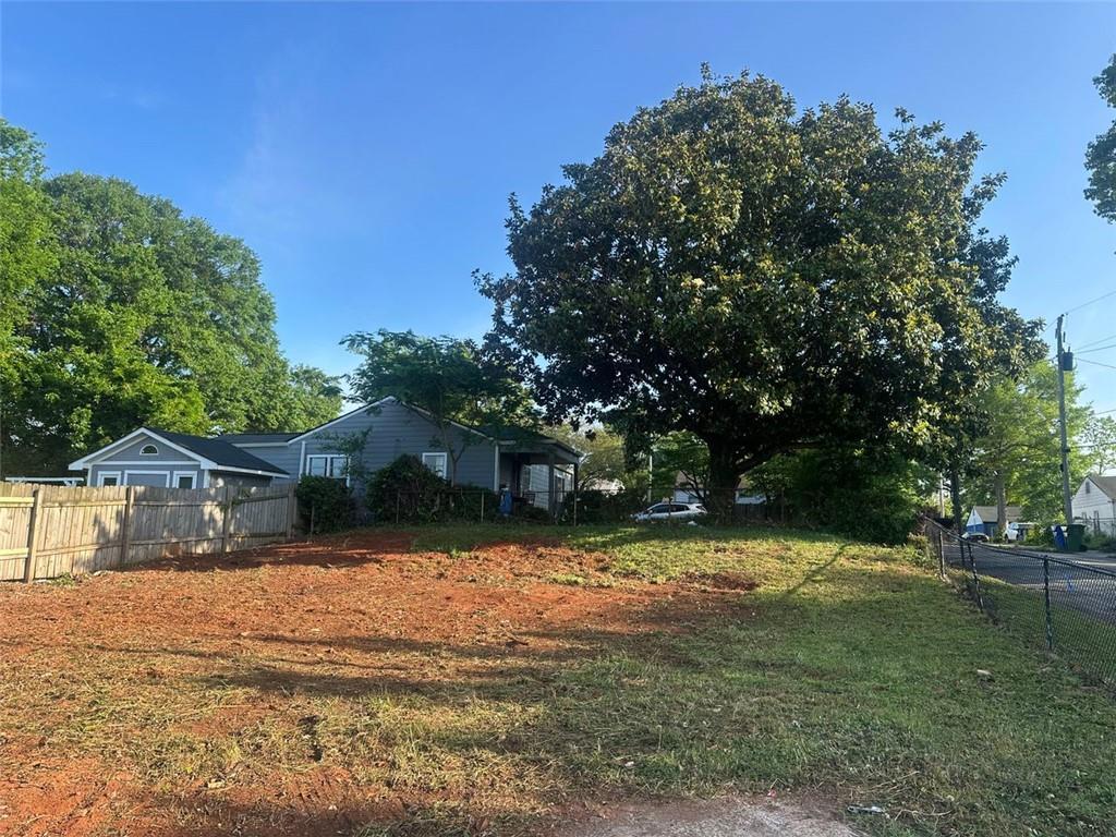 Property Photo: 273 Hipp Street SW GA 30315