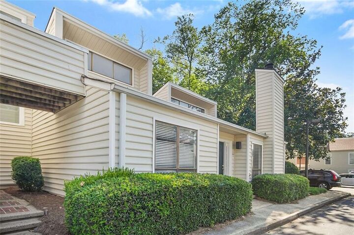 Property Photo: 645 Serramonte Drive GA 30068